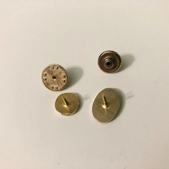 Assorted Lot of 10 Pins Owl Cuckoo  Clock Aloha Partylite Cactus Weight Watchers - Picture 16 of 16